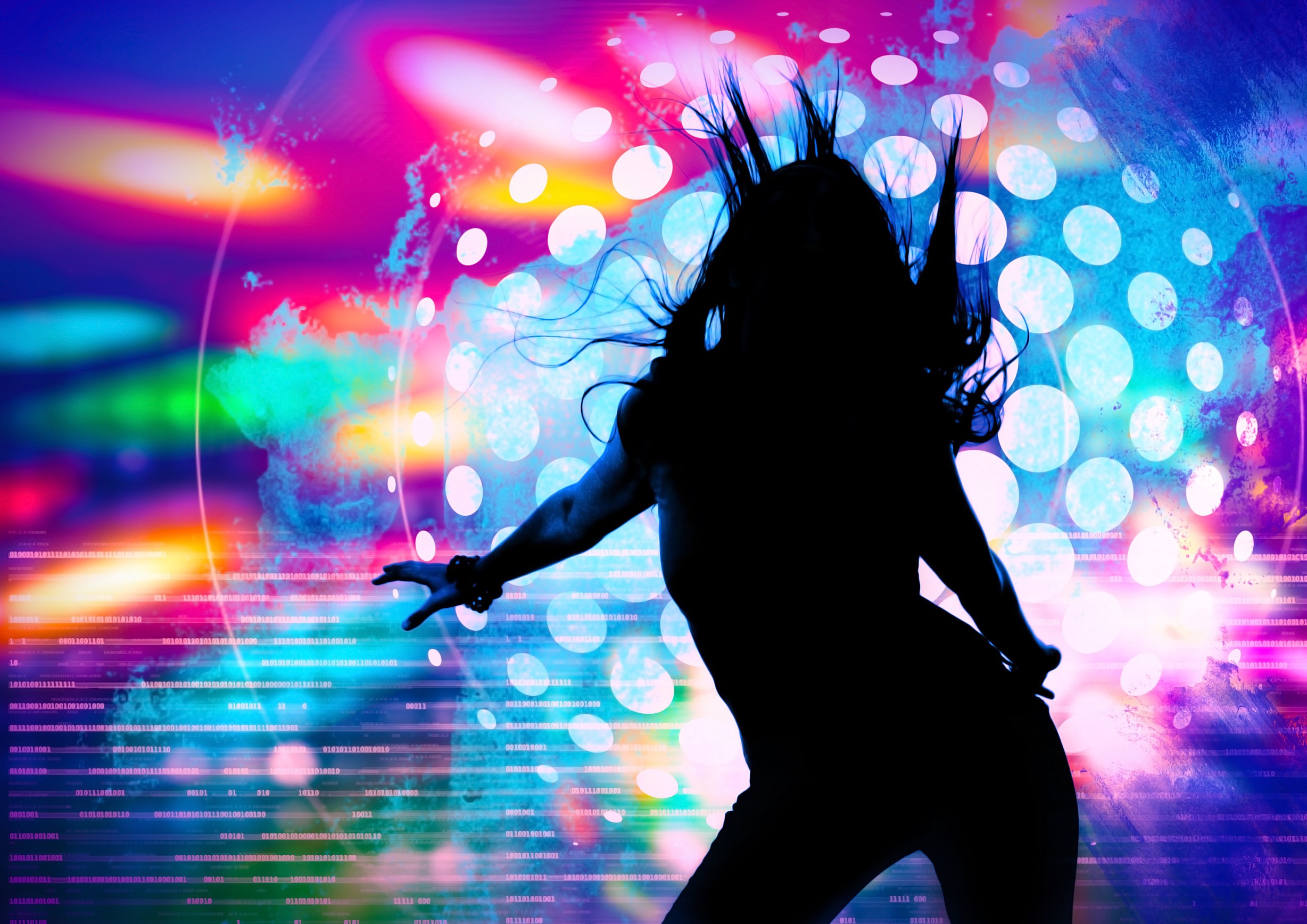 Can I host private events or parties at Aqua Bar and Nightclub?