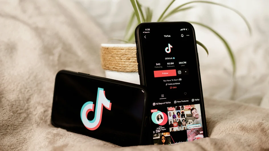 Overcoming Obstacles When Building a Loyal TikTok Follower Audience